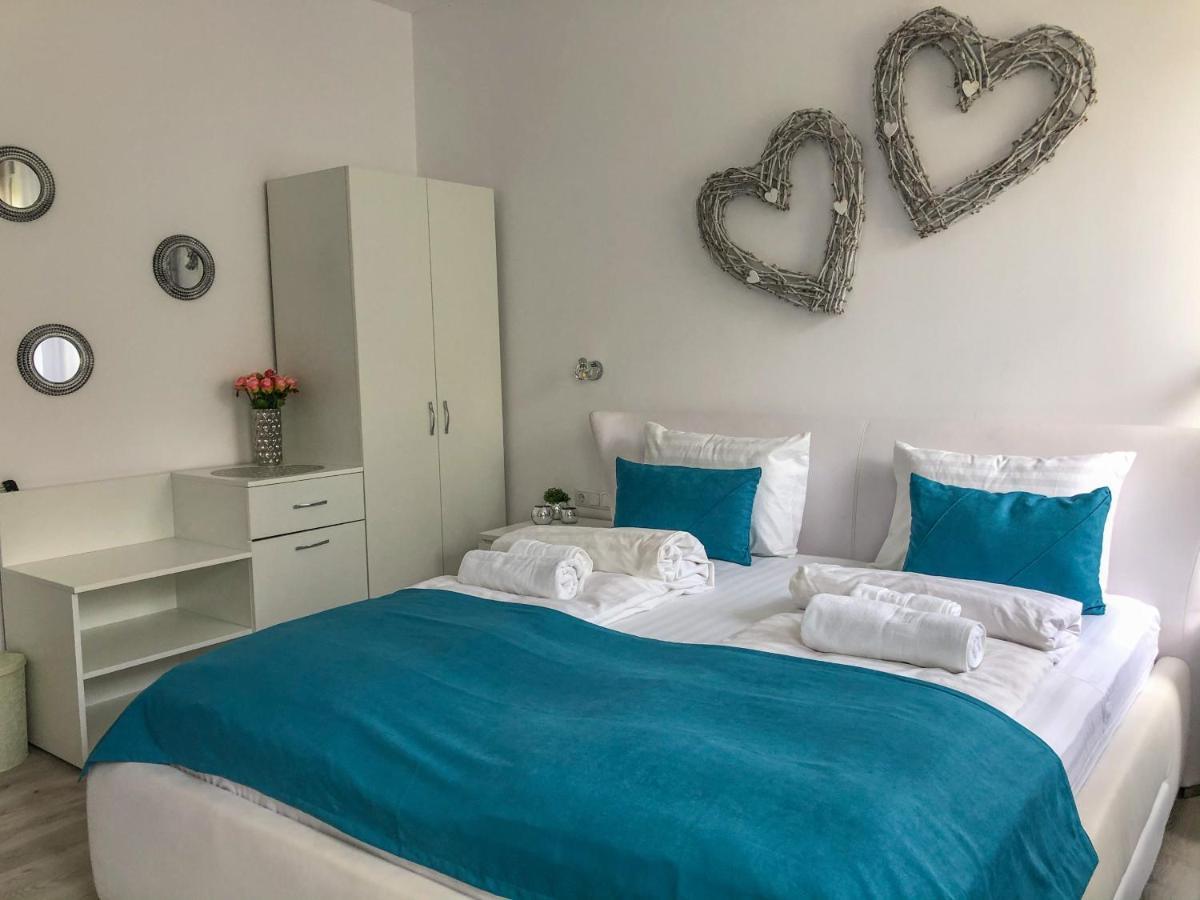 Gizell Apartment 1 Sibiu Ngoại thất bức ảnh