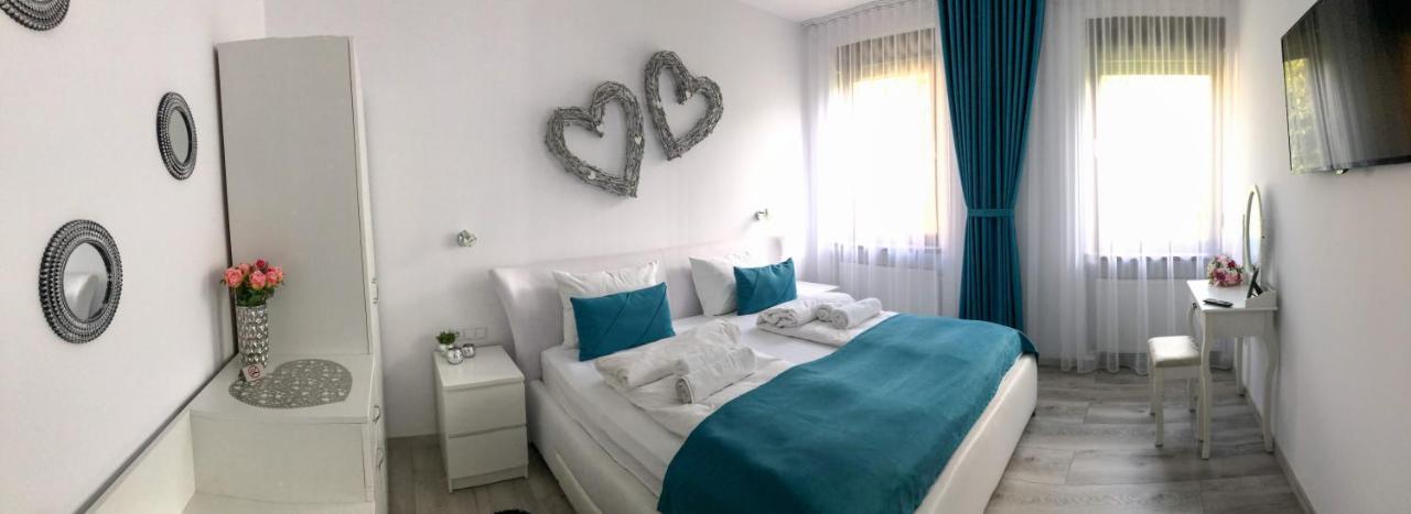 Gizell Apartment 1 Sibiu Ngoại thất bức ảnh